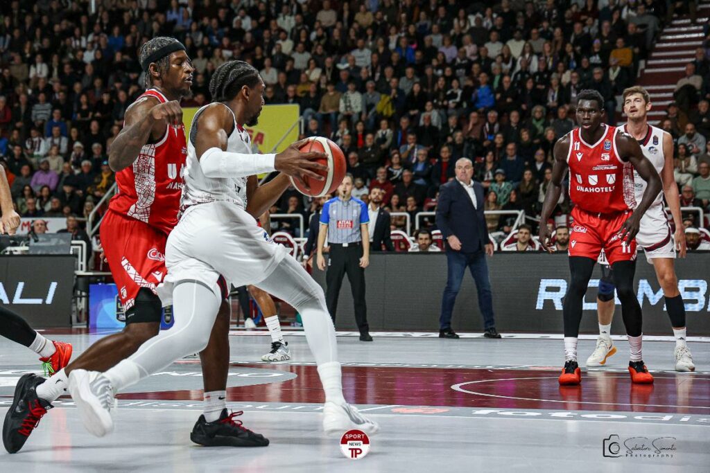 TRAPANI SHARK-REGGIANA: LA FOTOGALLERY 29 8E5B7164 1
