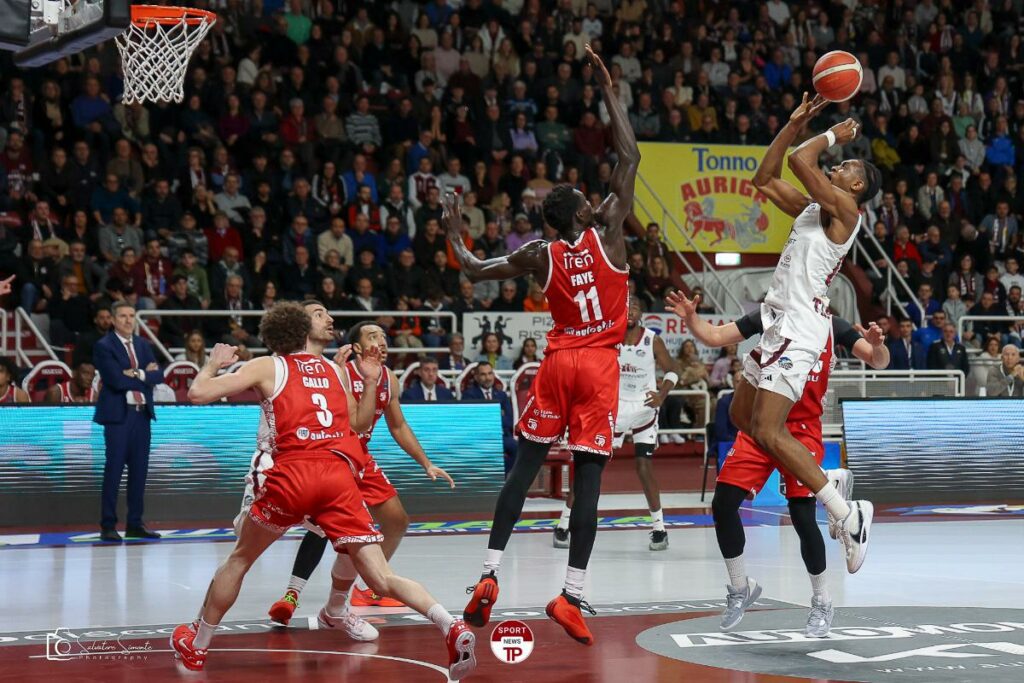 TRAPANI SHARK-REGGIANA: LA FOTOGALLERY 125 8E5B7505 1