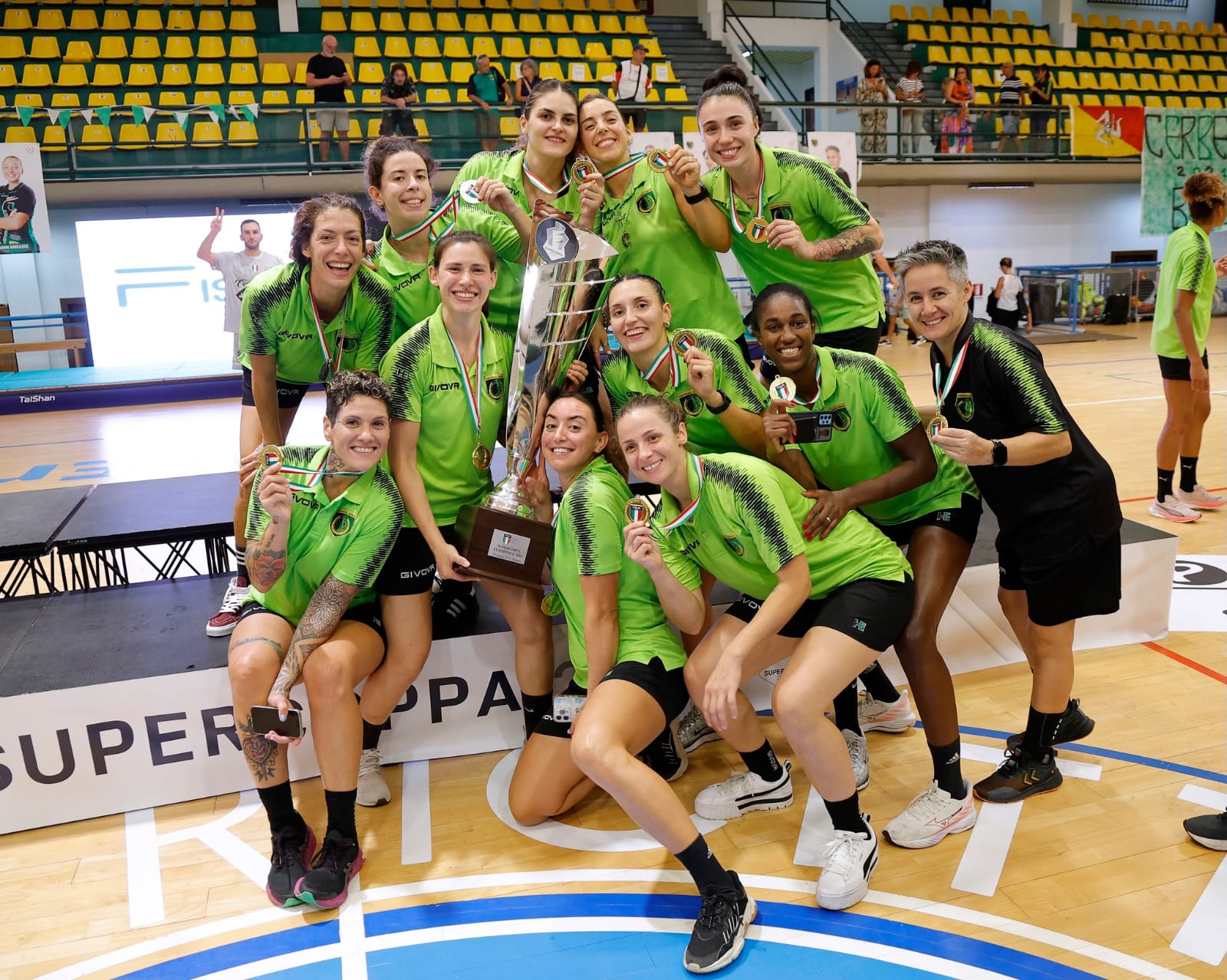 Handball Erice, conquistata la terza Supercoppa italiana consecutiva